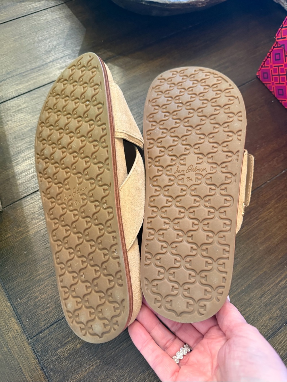 NIB Sam Edelman Darla Tan Suede Slide Sandals with Gold Buckle SZ 8.5 - Picture 8 of 9